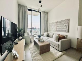 Soft Toned 1BR Retreat with Pool, Gym and Parking! - 8