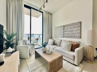 Soft Toned 1BR Retreat with Pool, Gym and Parking! - 5