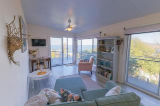 Copa TreeTops - Romance Elevated Escape to the Treetops Above Copacabana Beach - Copacabana - 3