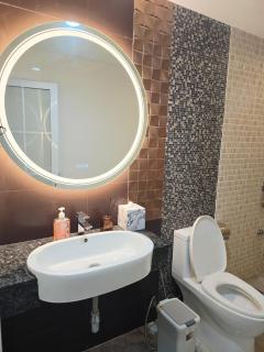 Elegant Home 5min walk to Maria Pizzeria 5min drive to Central WestGate - 6
