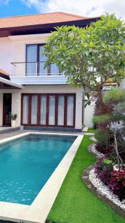 Djoy Villa Sanur - Sanur - 5