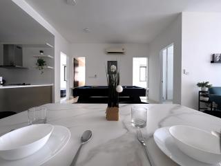 Sky88 3BR luxury condo w Pool Table (TOWN AREA) - Johor Bahru - 8