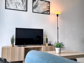 Sky88 3BR luxury condo w Pool Table (TOWN AREA) - Johor Bahru - 7