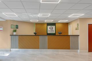 Quality Inn & Suites - 4