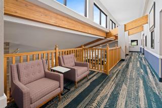 AmericInn by Wyndham Dickinson - 1