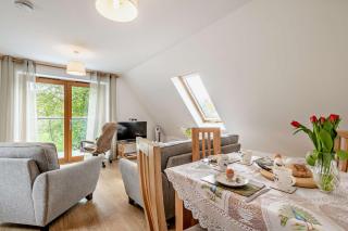 Little Coach House - 7