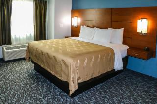 Quality Inn & Suites Watertown Fort Drum - 4