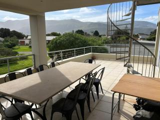 Shores Keep - Self Catering Home - Hermanus - 5