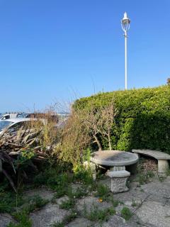 The Seafront Hideaway - 4