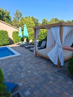 Guest house Flora - 9