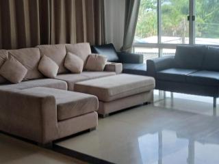 Hillside 3 Bedroom Vacation Home with Pool - 6