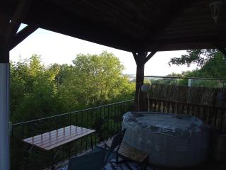 Gîte piscine spa pour décompresser - 1