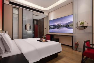 Moshangqingshe Hotel(Zhengzhou Erqi Wanda Plaza and Hanghai Road) - 2