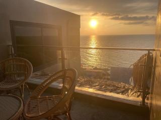 A-Lofts Sky Suite amazing beachfront 360 sea view - 2