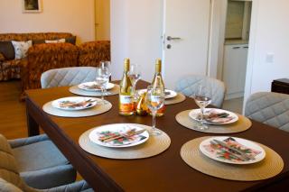 Bright & Cozy Apartment for 4 Guests in Plovdiv Centre - 1