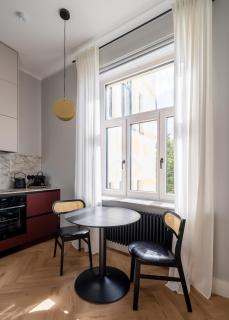 Bold 1909 Residences - Art Nouveau Living - 5