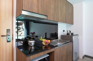 Duplex 1 BR Direct Pool Access A114 - 7