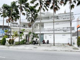 Urbanview Hotel Lilis Ikvala Radha - Canggu - 6