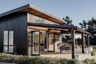 Halcyon Point - - 9