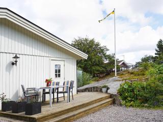 2 person holiday home in STRÖMSTAD-By Traum - Strömstad - 0