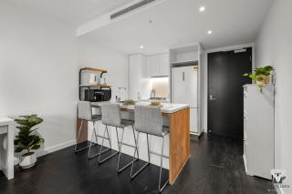 KozyGuru | Fortitude Valley | Stylish City Pad - 3