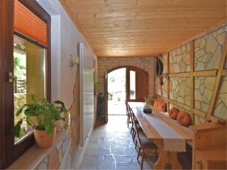 Relaxing Home with Garden - 1