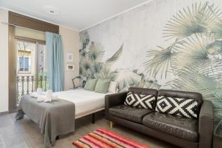 Margarit Remarkable & Central 4 Bedroom Apartment - 2