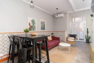 Margarit Remarkable & Central 4 Bedroom Apartment - 5