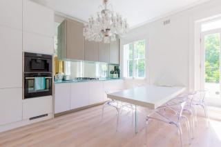 Knightsbridge 1BD Flat with Private Balcony - 7
