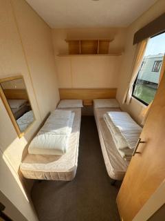 Spacious 8 Berth Caravan in Ingoldmells - Ingoldmells - 8
