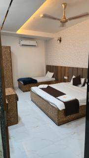 Vrindavan Darbar - 1