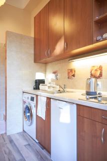 Cute apartment close to the center - Budapest - 1