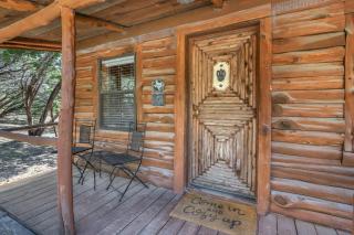 Cozy Cabin - 5