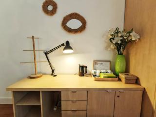 2 chambres - entrée privée - gare & palais de congés à 5 min - self check-in - 4