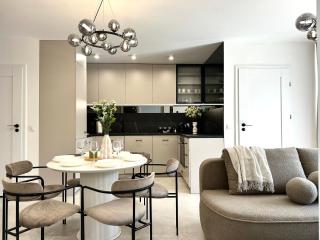 ŁACIARSKA 59 Apt 3 - 200m Main Square - Self Check-In 20h - Balcony - 9