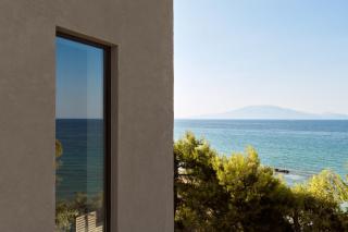 Nomia Villa, a Quintessential Beachside Retreat, by ThinkVilla - Alikanas - 6