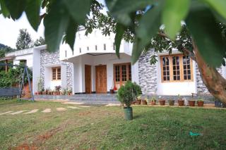 Munnar Mountain view cottage - 0