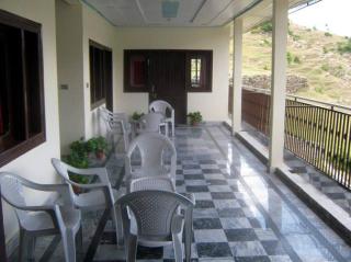Toli Peer Guest House - Dargai - 1