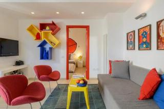 ART style apt steps from Hilton beach Tel Aviv - Tel Aviv - 1