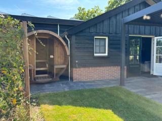 Valkse Hoeve met Sauna & Hottub | 6 personen - 9
