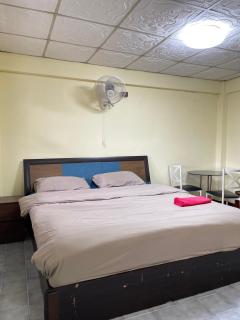Cozy room 9 - 1