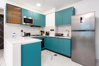 Ahlan HH - Exclusive 2-BR Apartment in Opalz by Danube - Balcony with Mini Pool - 4
