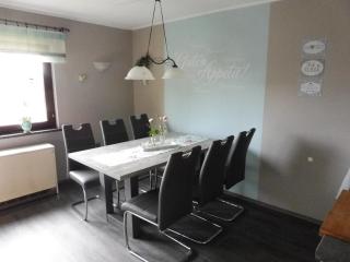 Apartment with terrace in the garden - 8