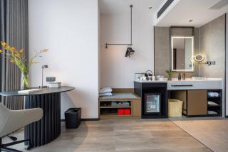 Atour Hotel Shantou Chenghai Guosheng Center - 7