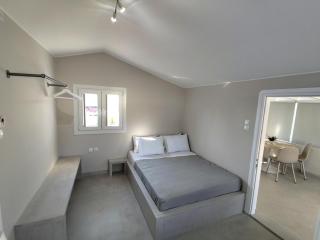 Karnayio Rooms - Panorama - 6