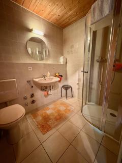 Ferienwohnung 5 Minuten zum Bodensee, 10 Minuten zum Stadtzentrum, sehr ruhig, kühl auch bei Hitze - 1