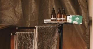 Hideaways Camelthorn Bush Camp, Greater Moremi - 1
