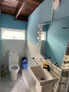 Kokrobite Gardens Restaurant and Guest House - Kokrobite - 3