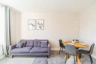 Ascot Racecourse Apartment - Free Parking - By Tempstay - 1