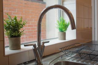 Cosy, Comfortable Home Discounts Available - Birmingham - 8